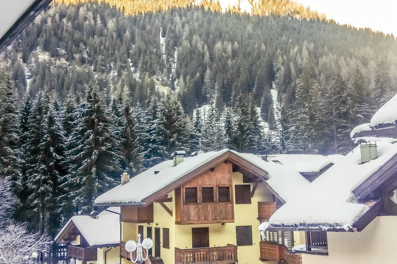 Residence Des Alpes Canazei Exterior foto